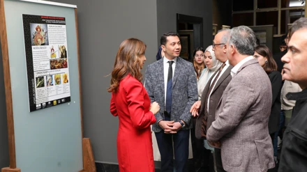 "Geleneği Geleceğe Aktarmak" temalı sergi açıldı